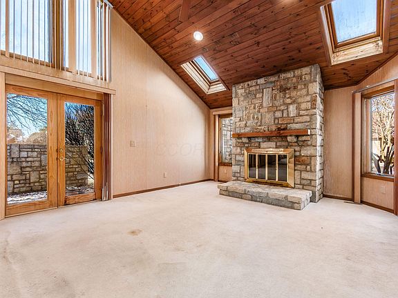 4th image of 8670 Craigston Ct