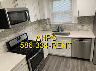 344 E Meyers Ave, Hazel Park, MI
