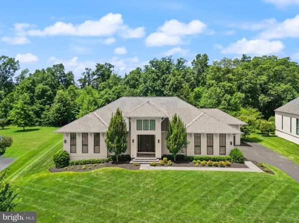 23023 Lavender Valley Ct, Ashburn, VA 20148