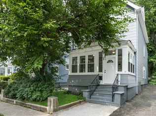 135 Hollywood Ave, East Orange, NJ 07018