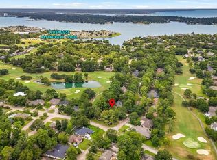 192 Springs Edge Dr, Montgomery, TX 77356
