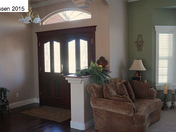 2nd image of 471-500 Bantley Dr