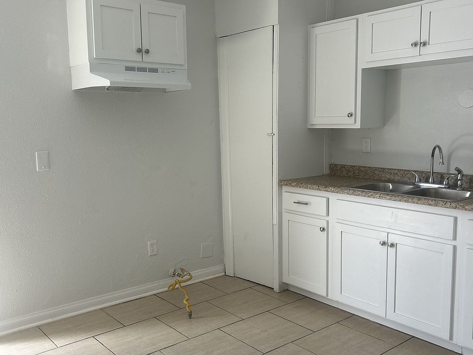 1st image of 216 E 13th St