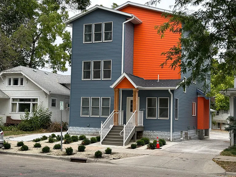 1013 1st St SW #2 — Photo 41