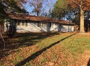 34 Lake Way, Piscataway, NJ 08854