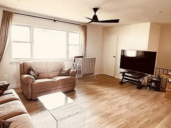 172 Evergreen Rd #20B, Edison, NJ 08837