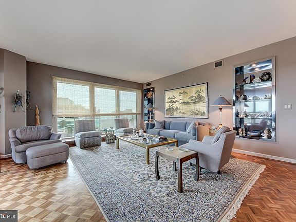 5th image of 5600 Wisconsin Ave APT 1606