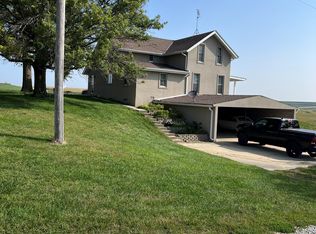 976 Apple Rd, Portsmouth, IA 51565