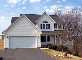 313 Canyon Rd, Winchester, VA 22602