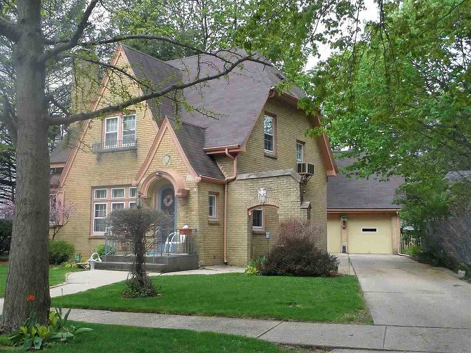 1st image of 1204 Columbus Cir
