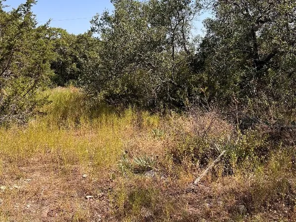 7132 Emerald Dr, Brownwood, TX 76801