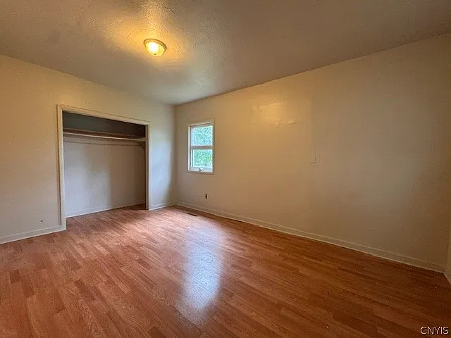 4 bed, 1.0 bath, 1522 sqft, $1,500 — Photo 3