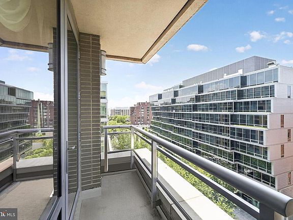 5th image of 1155 23rd St NW #Penthouse 1e