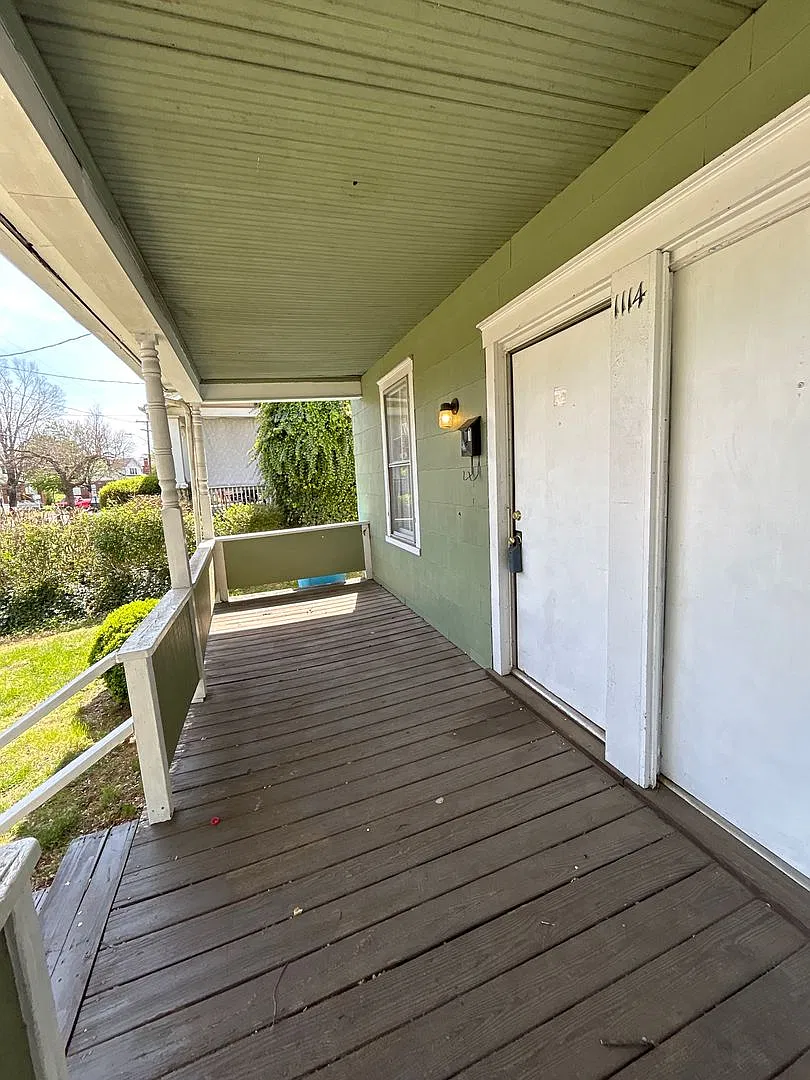 Lafayette,NW.1114 — Photo 4