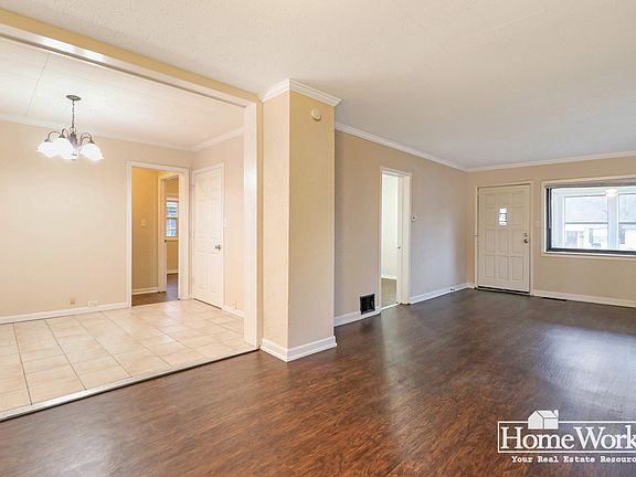 5th image of 2005 S Ironwood Dr