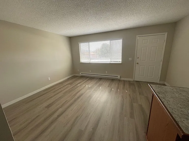 3055 Berrum Pl — Photo 4