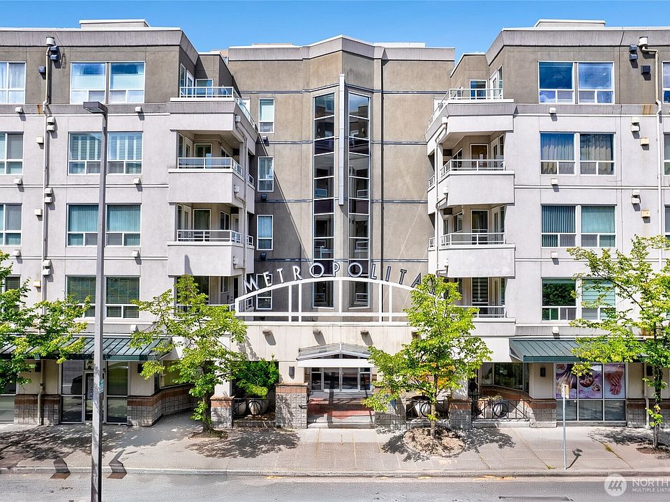 1st image of 925 110th Avenue NE #406