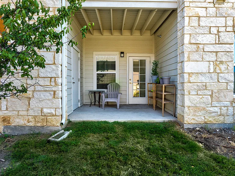 Residences of Long Branch — Photo 13