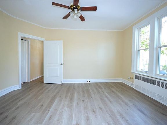5th image of 7102 Narrows Ave