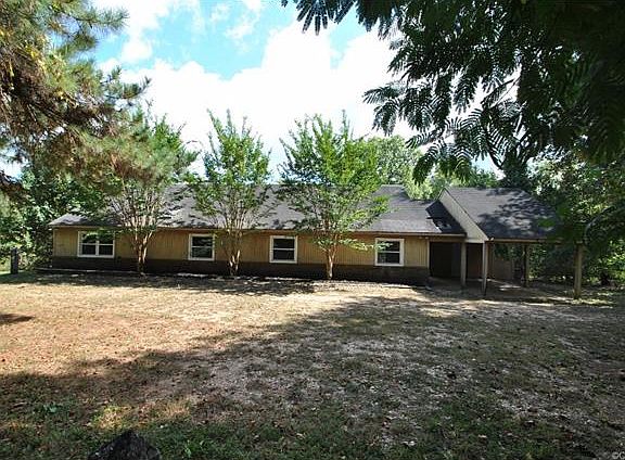 3rd image of 14160 Mill Creek Dr