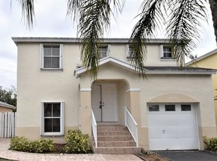 4140 SW 70th Ter, Fort Lauderdale, FL 33314