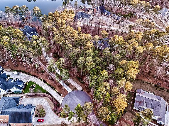4th image of 106 Admirals Point