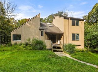 2 Spring Hill Ln, South Salem, NY 10590