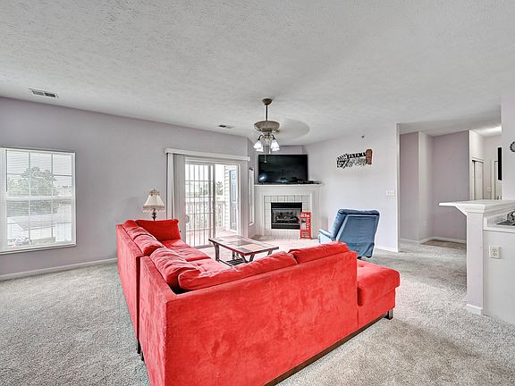 5th image of 153 Saddlebrook Ln Unit 443