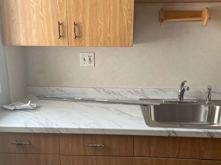 Brand new counter kitchen counter tops.