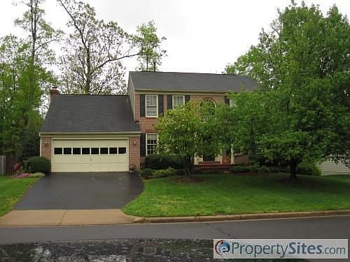 1st image of 4940 Edge Rock Dr