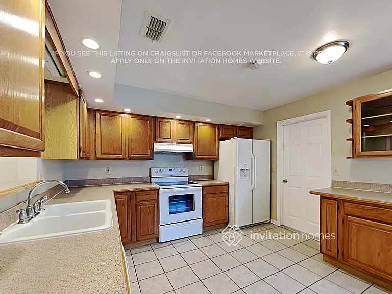 2800 W Covington Dr — Photo 7