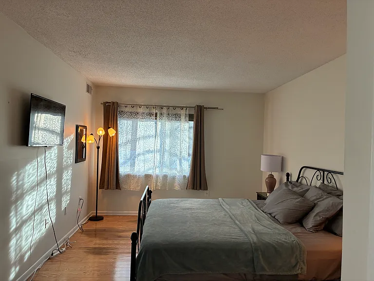 2214 Springwood Dr #104 — Photo 32