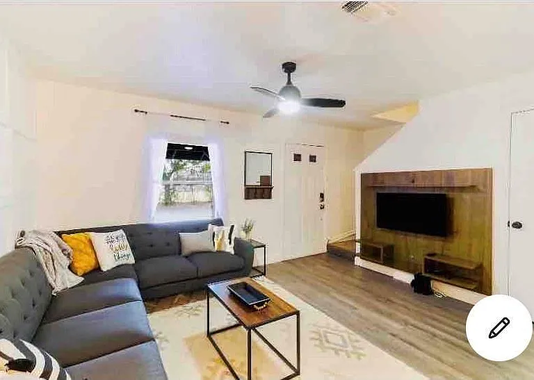 200 Laurel Dr #A — Photo 2