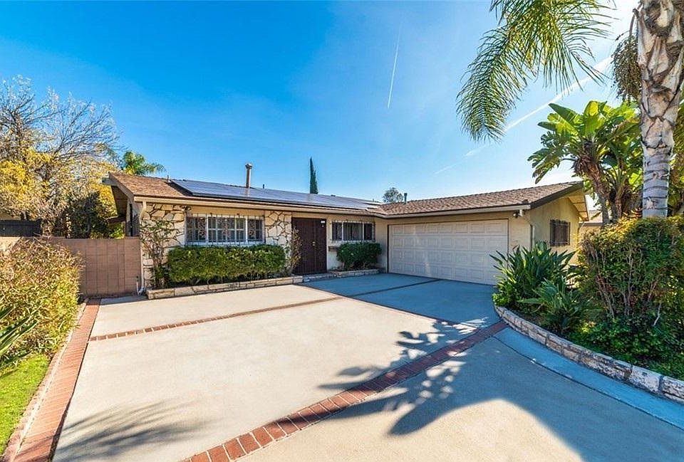 1st image of 6605 Ampere Ave