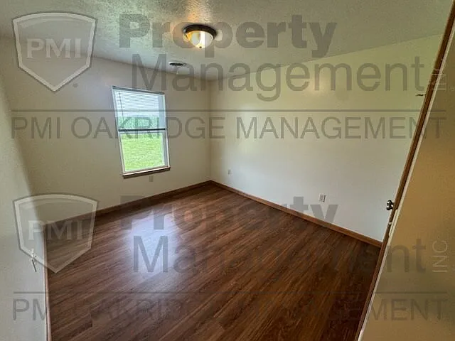 107 Meadow Dr #1 — Photo 12