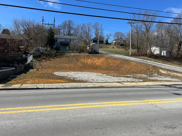 1302 S Main St, Corbin, KY 40701