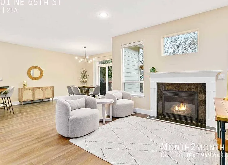 7401 NE 65th St — Photo 2