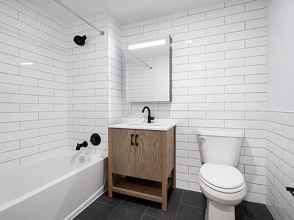 5th image of 251 W 117th St APT 6C