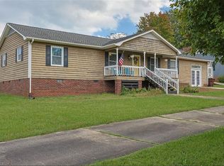 5278 Finch Farm Rd, Trinity, NC 27370