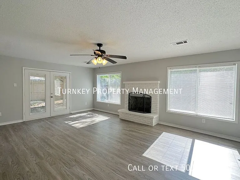 5315 Chandler St — Photo 8