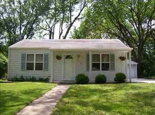 2309 SW Eveningside Dr, Topeka, KS 66614