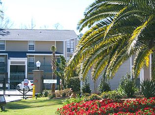 1402 N Causeway Blvd, Mandeville, LA 70471