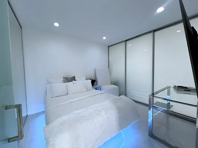 11645 Montana Ave — Photo 19