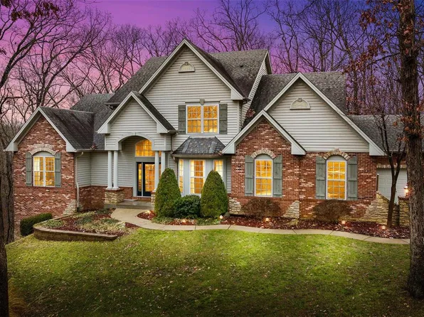 191 Timber Pines Dr, Defiance, MO 63341