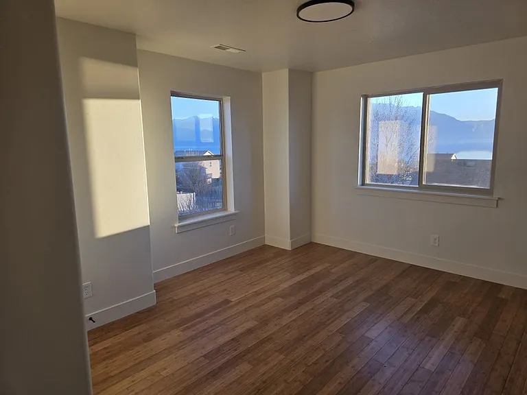 235 Caracara St — Photo 7