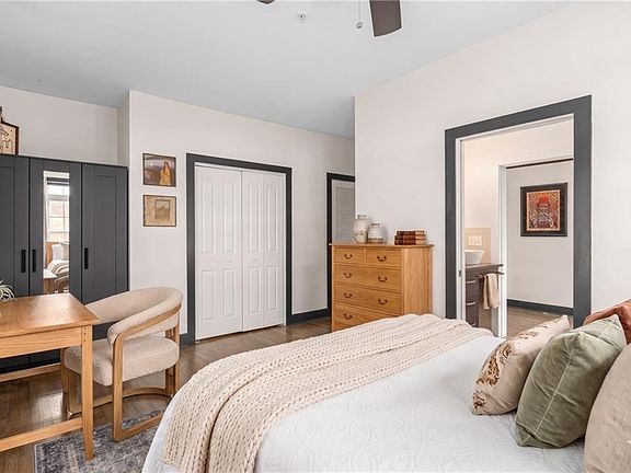 5th image of 1300 Dekalb Ave NE #711