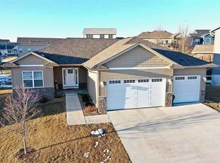 974 Tipperary Rd, Iowa City, IA 52246