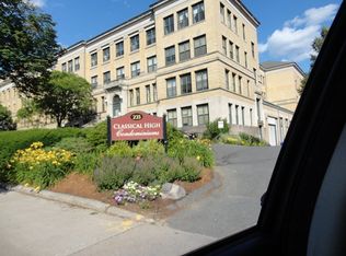 235 State St APT 105, Springfield, MA 01103