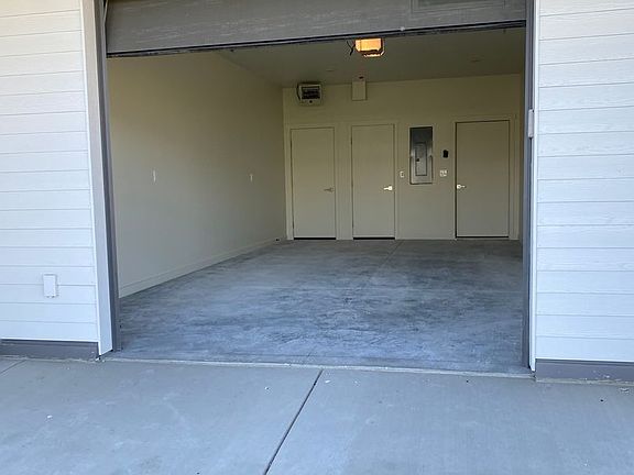 4th image of 3083 Catron St Unit D