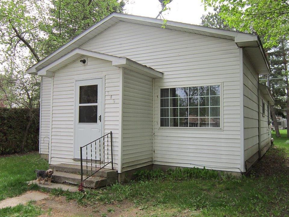 1st image of 349 N 6th St